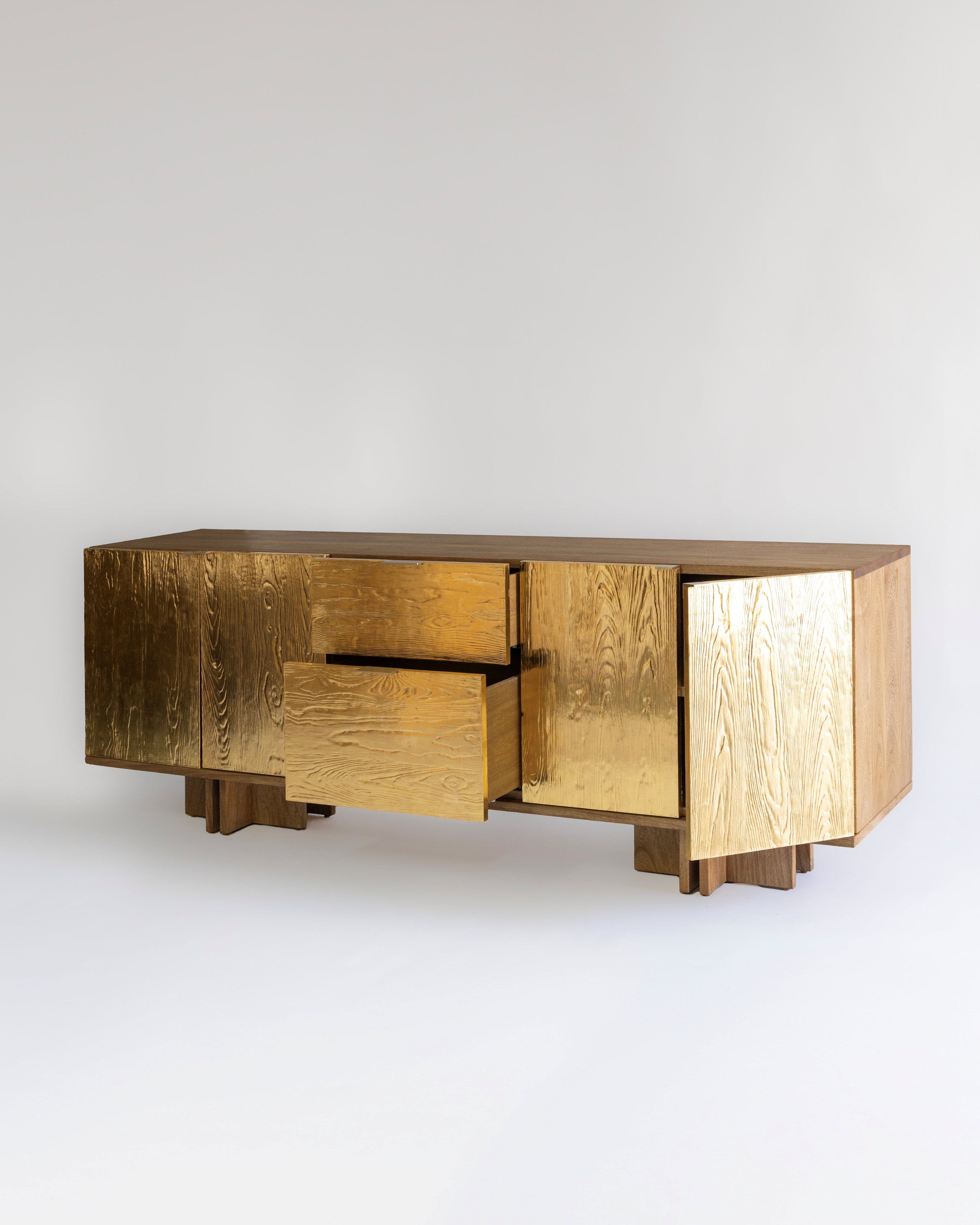 Aurum Credenza