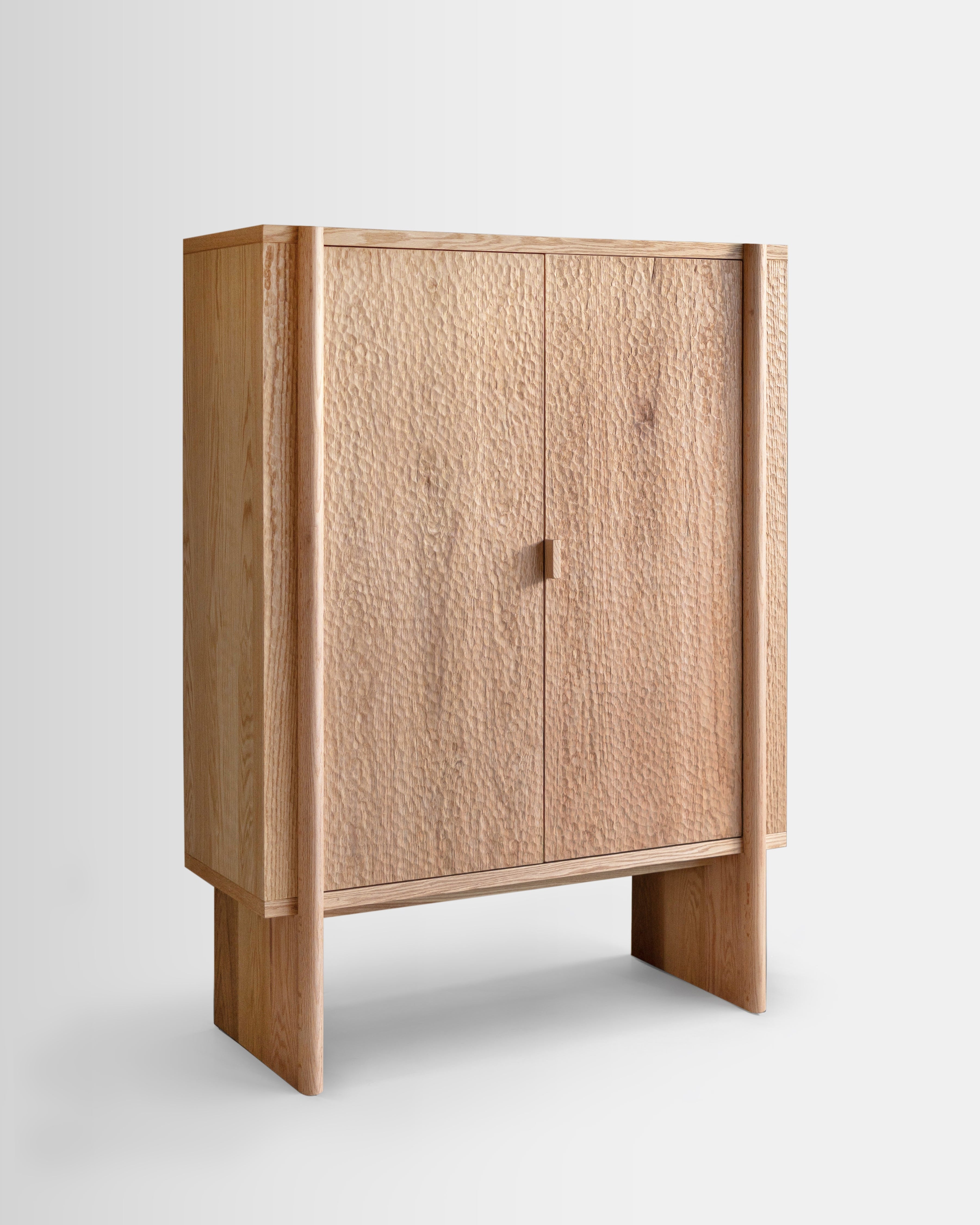 Duna Cabinet