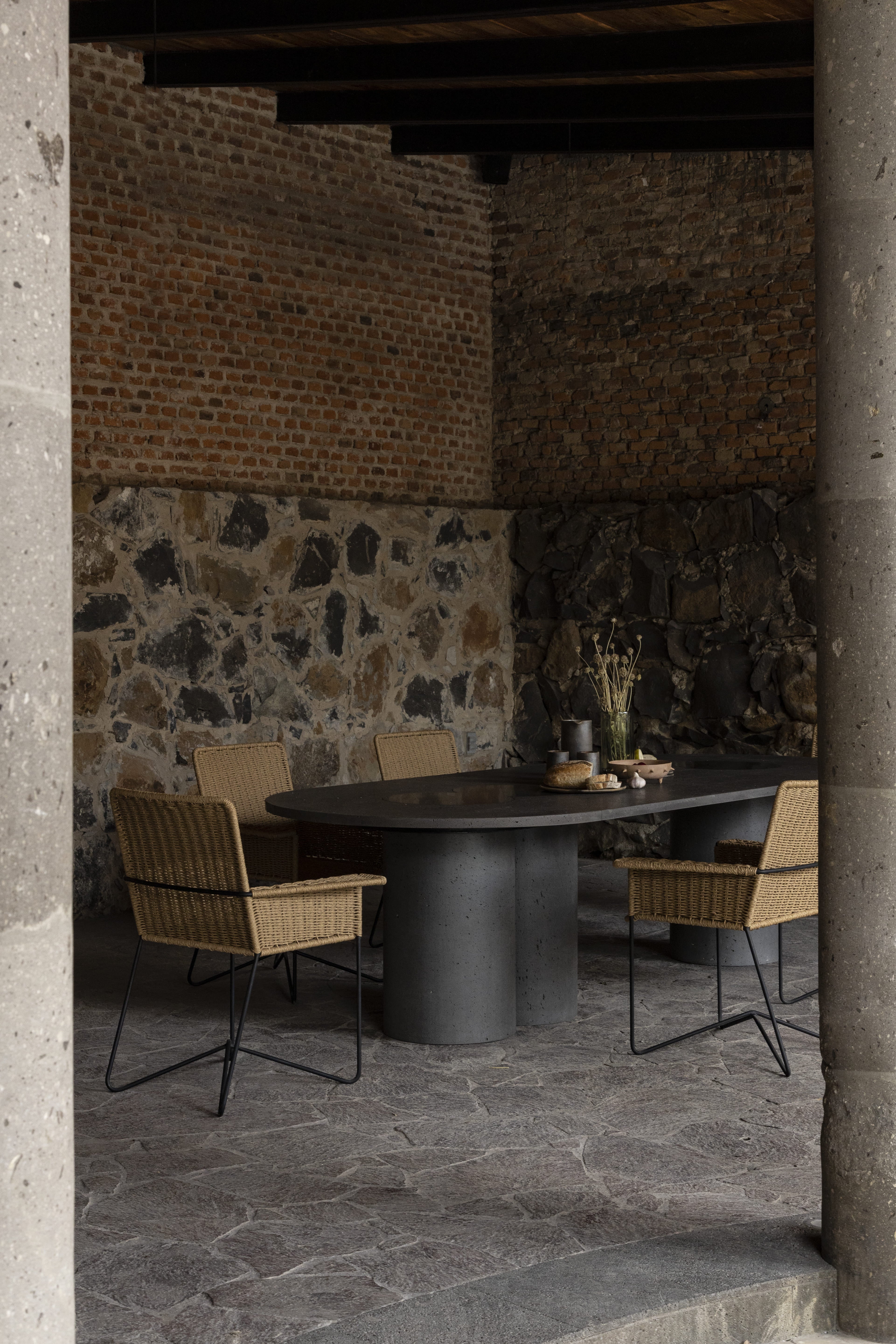 Petra Tables